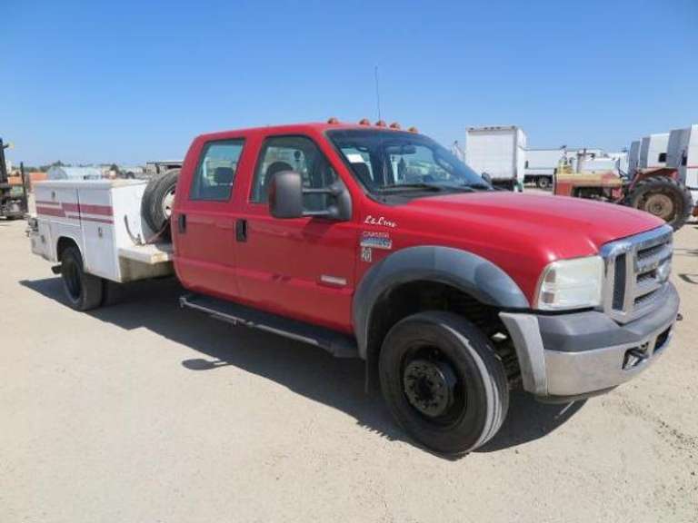2006 Ford F-450 Super Duty - 4x4 Service Truck