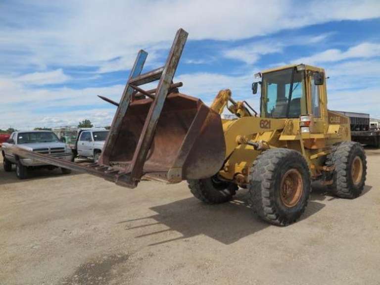 Case 621 - Articulating Wheel Loader