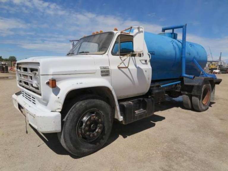 1979 GMC 6000 - Water Truck