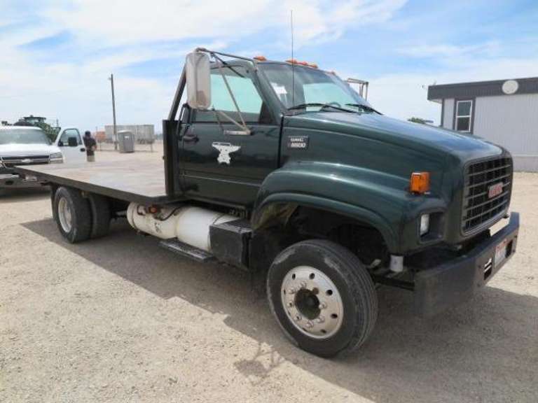 1999 GMC C6500 - 16' Steel Flatbed - Just Arrived 6/11