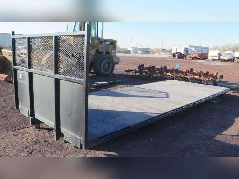 CTU 22' Steel Flatbed - Armstrong Western LLC