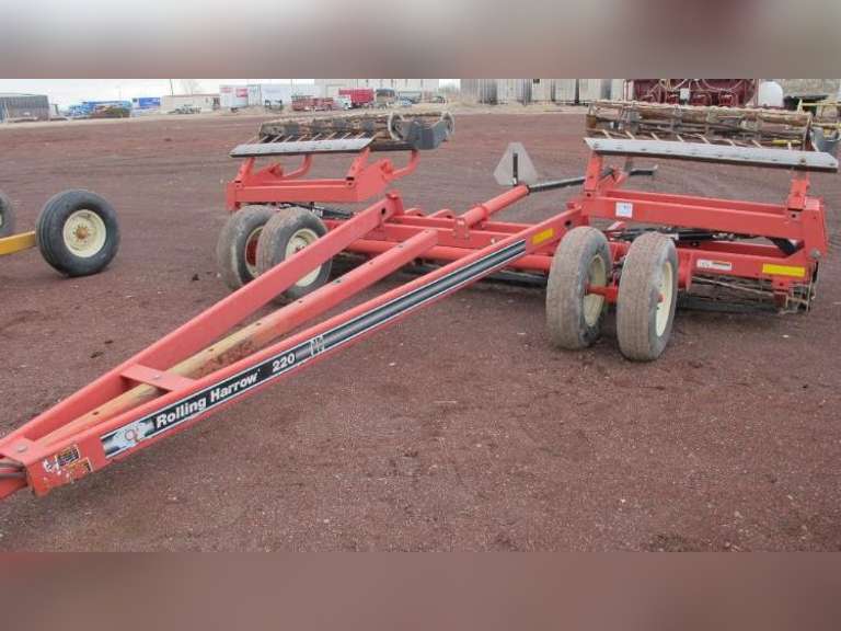24' Unverferth 220 Pull Type Rolling Harrow