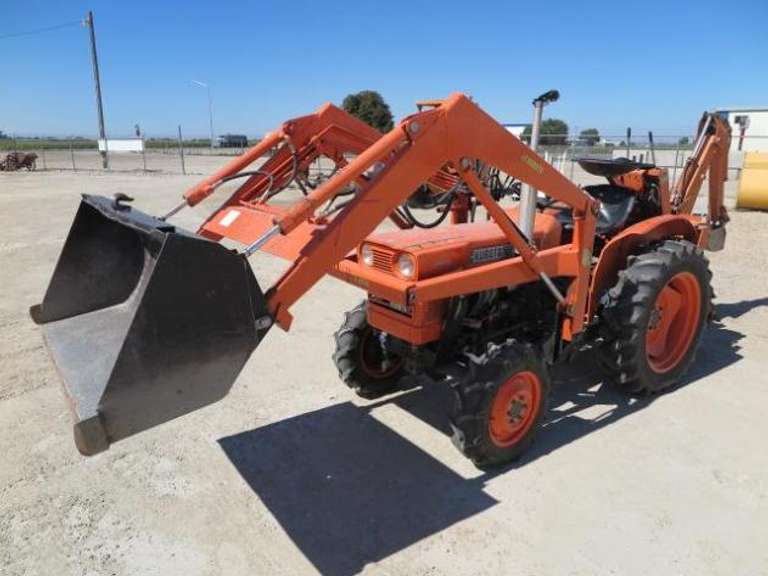 Kubota L185DT - 17HP MFWD Tractor