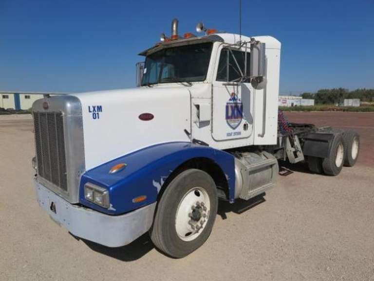 1995 Peterbilt 377 - Day Cab Conventional Semi