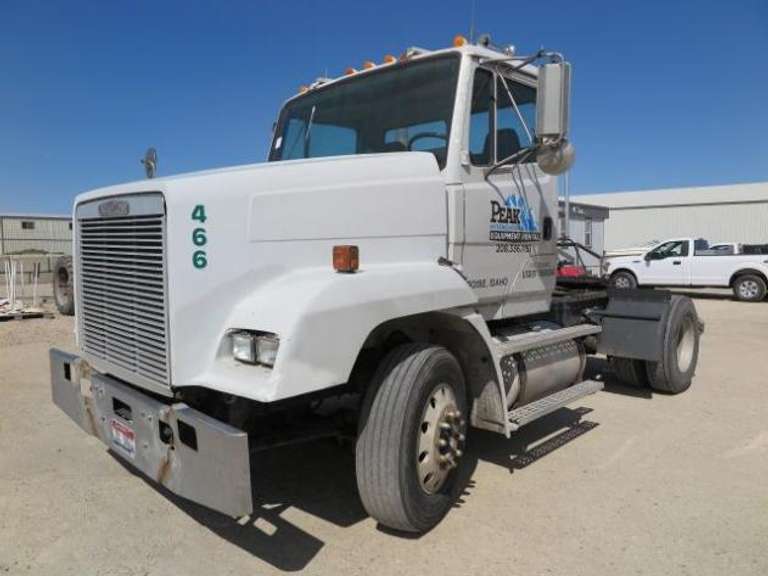 1996 Freightliner - Day Cab Conventional Semi