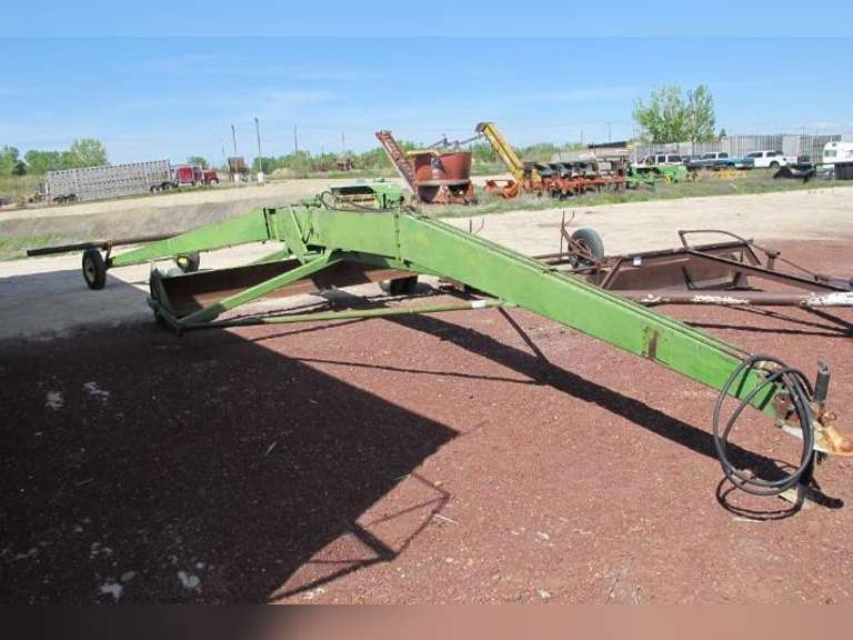 John Deere 940 12' Landplane