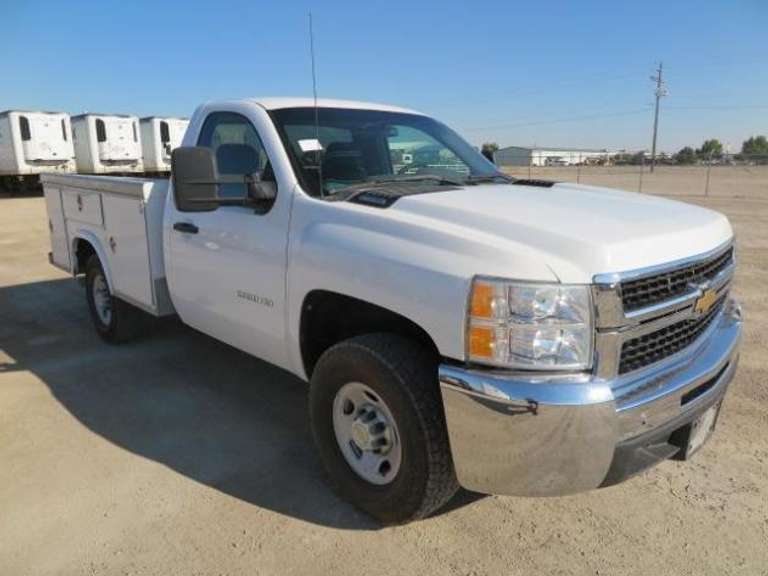 2010 Chevy 2500HD - Service Truck