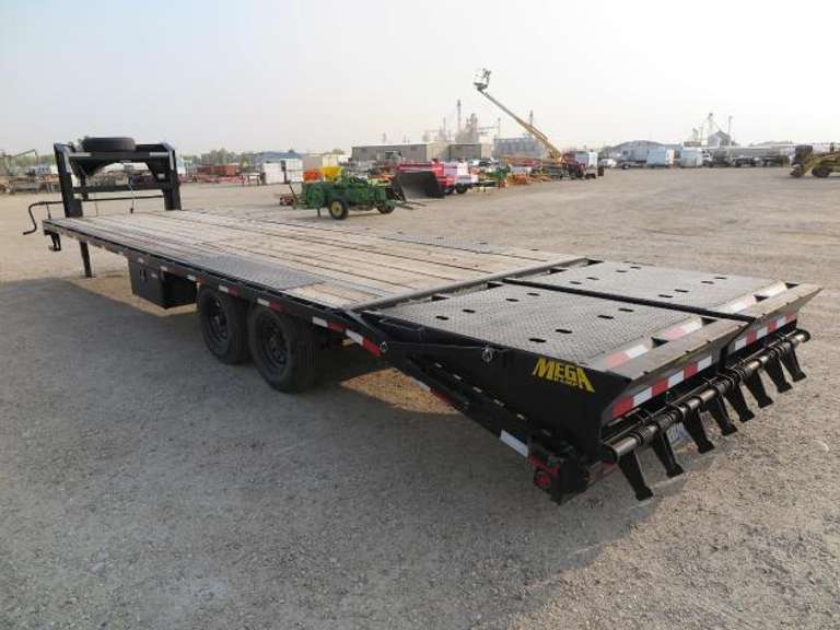 2021 Big Tex 14GN • 30' Gooseneck Equipment Trailer