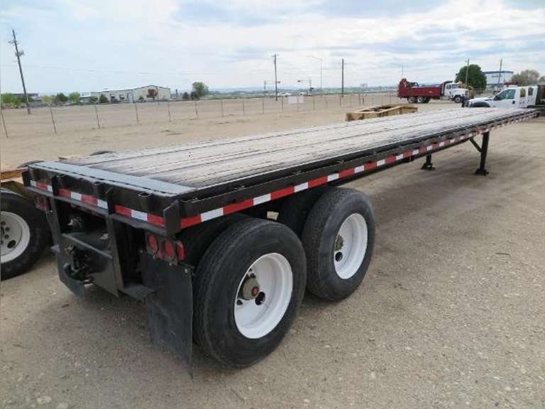 1981 Fruehauf 42' Flat Bed Trailer