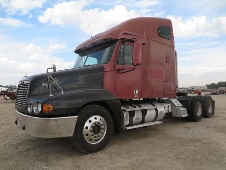 1999 Freightliner Conventional Sleeper