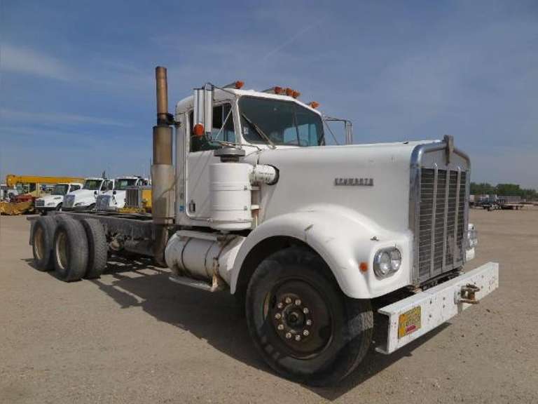 1973 Kenworth W923 - Cab & Chassis