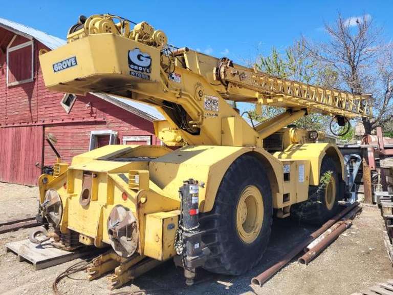 NEEDS MOTOR • Grove RT65S • 35-Ton Rough Terrain Crane