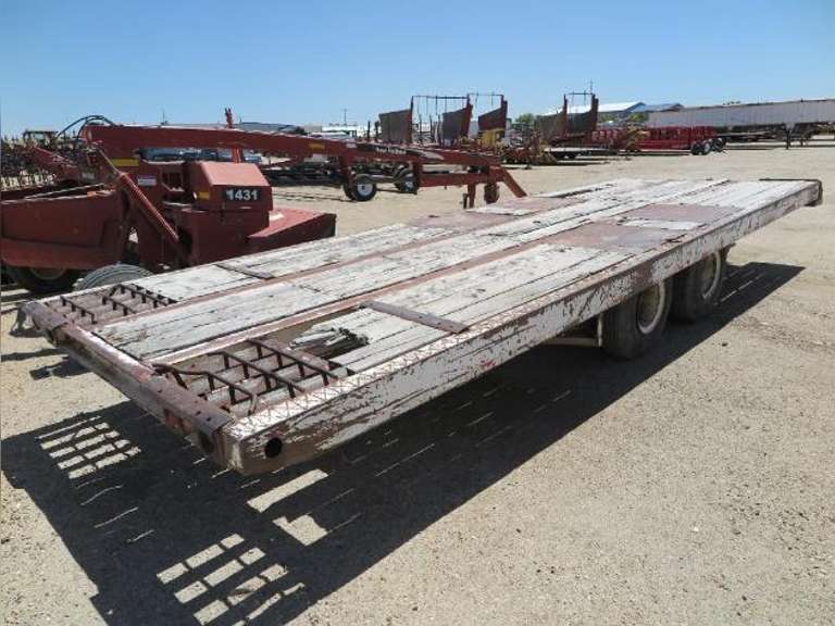 1976 Hyster 25' Equipment Trailer