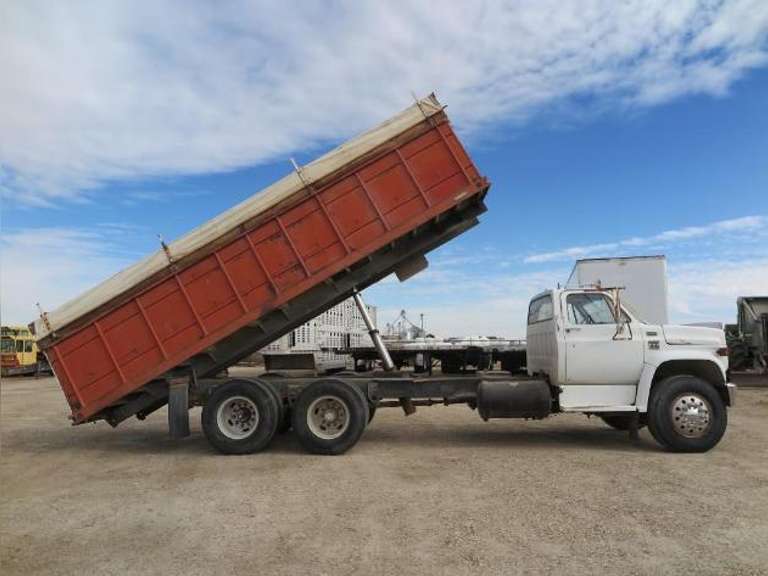 1976 Chevy • C65 Truck with 22' Bed & Hoist