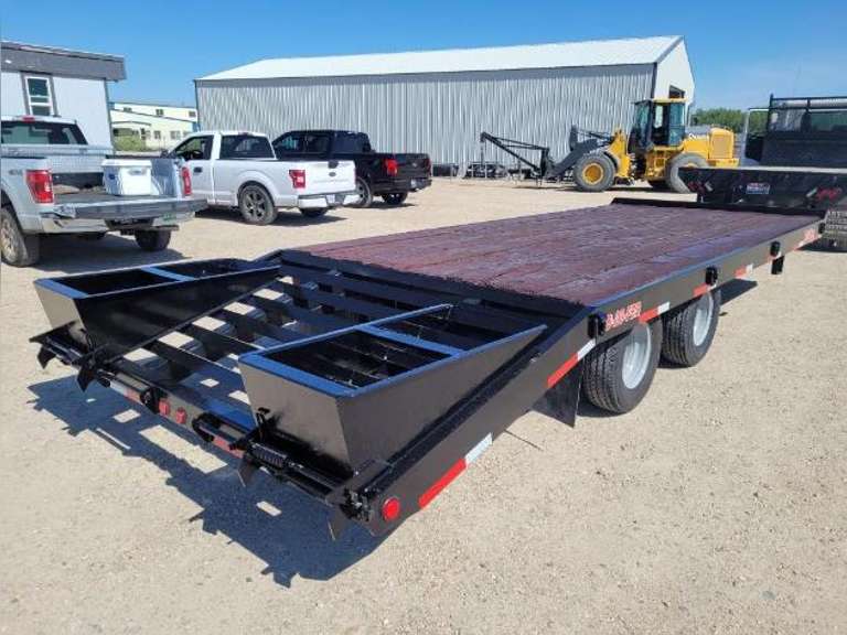 1998 Trailmax TD-20-FBR • 24' Equipment Trailer