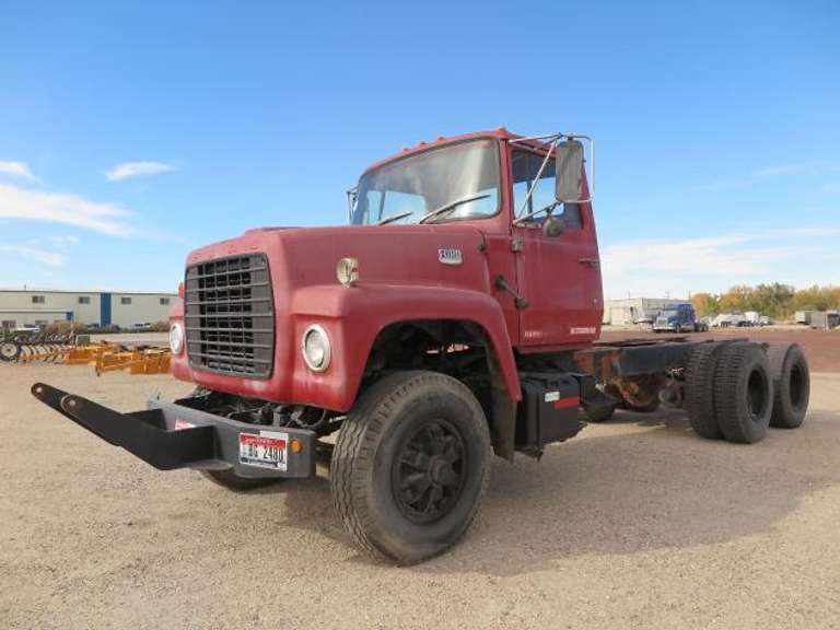 1970 Ford 8000 • Cab & Chassis