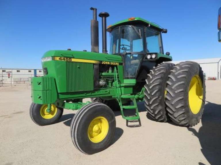 John Deere 4455 • 155HP Tractor