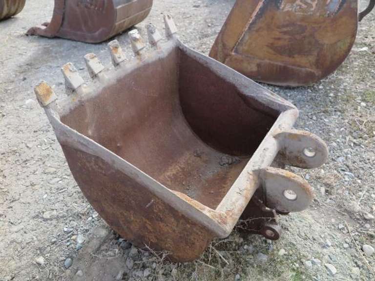 35" Bucket