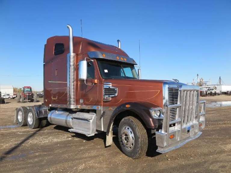 2015 Freightliner Coronado Conventional Sleeper