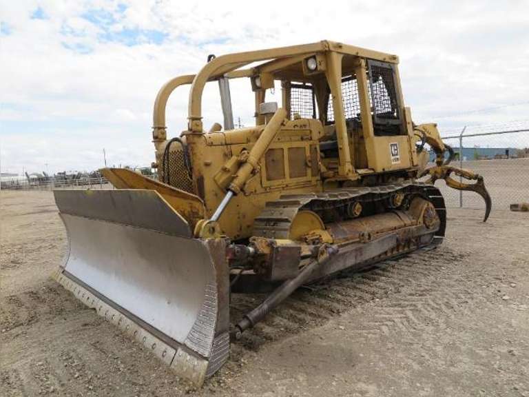 Cat D5B • Dozer