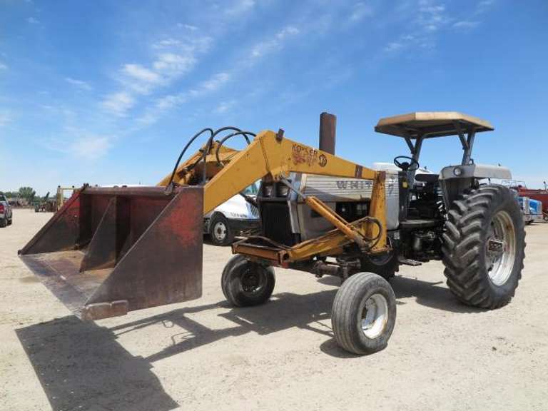 White Field Boss 2-85 • 85HP Tractor