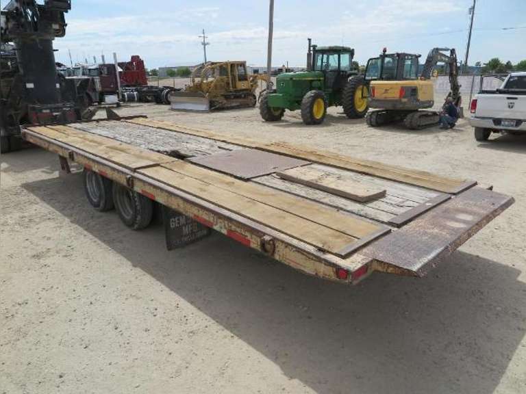 1989 Trailmaster TD-18-T • 25' Equipment Trailer