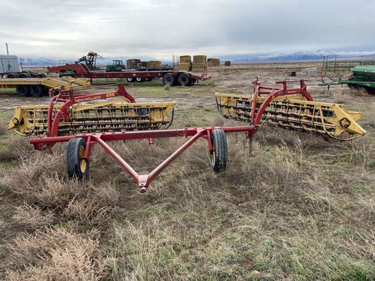 New Holland Side Delivery Rake Set