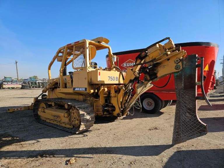 John Deere 750B Crawler Cable Plow