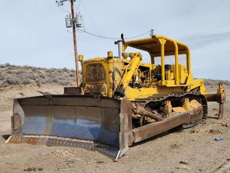 LOCATED OFF-SITE - Cat D9G Crawler Dozer