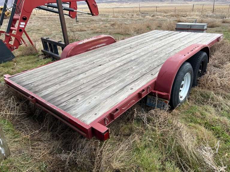 1999 Cache Carrier 16’ Car Hauler