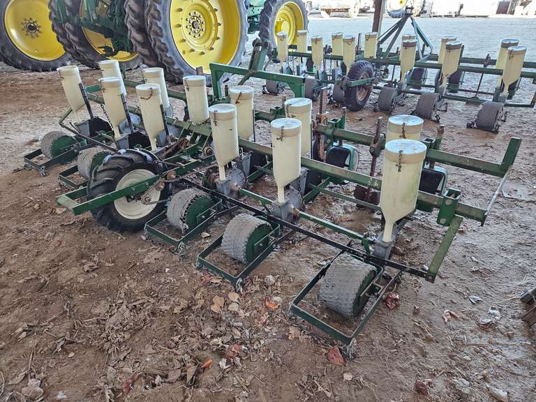 Mel Beck 6-Double Row 22" Onion Planter