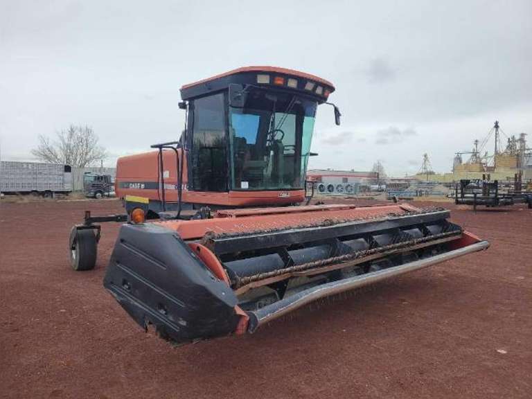 2001 Case 8870 Self-Propelled 110 HP Windrower