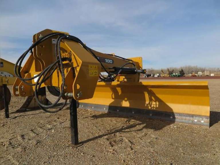 MK Martin 3 Point 8' Grader Blade - Armstrong Western LLC