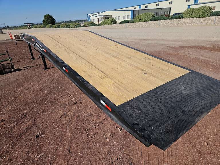 Industrias America 45,000 Lb. Equipment Loading Ramp - Armstrong ...