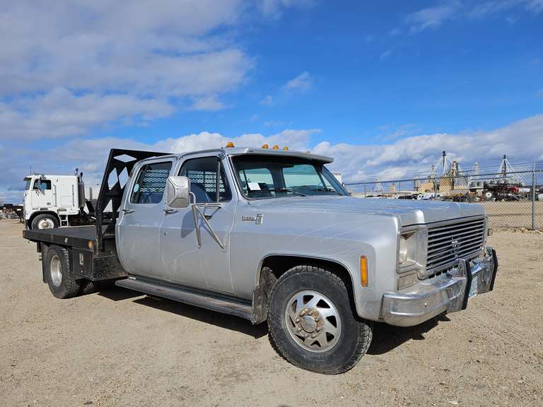 1978 Chevy Silverado 30 Quad Cab Flat bed