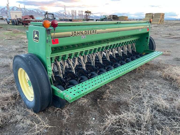 John Deere 450 12’ Grain Drill