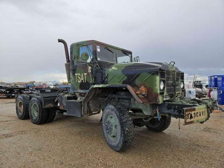 1984 AMGN (GI) 6x6 Conventional Tandem Axle Truck