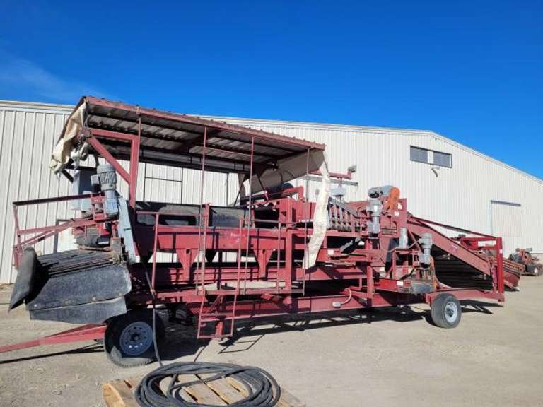 LOCATED OFF-SITE •  2001 Spudnik 995 • 84" Custom Eliminator/Sizer