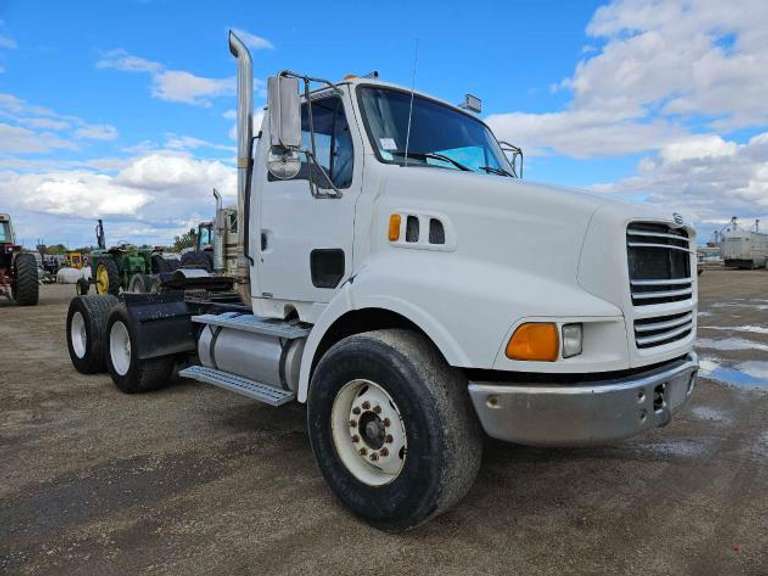 1999 Sterling Conventional Semi Truck