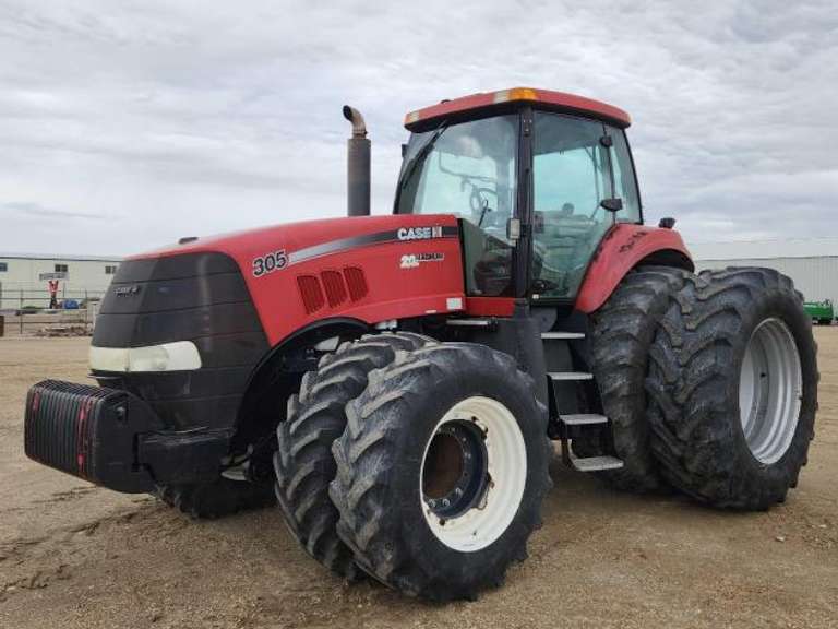 Case Magnum 305 MFWD 305HP Tractor