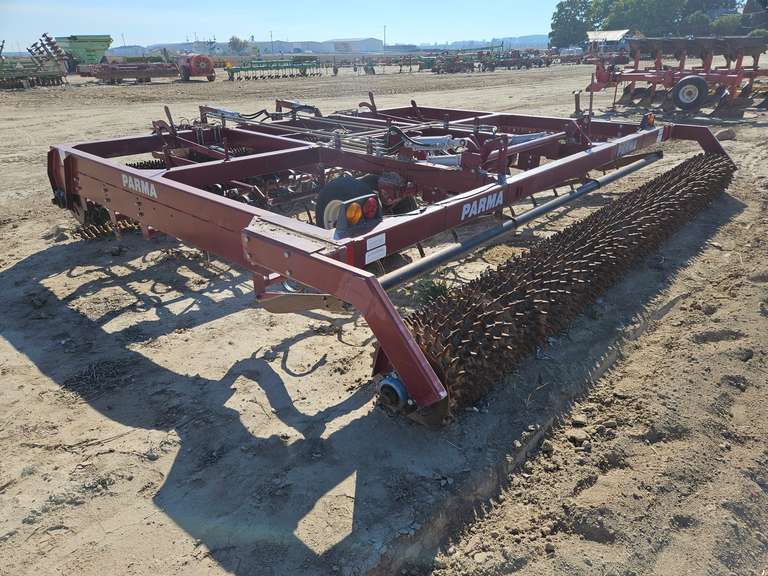 Parma 16' Pull Type Groundhog
