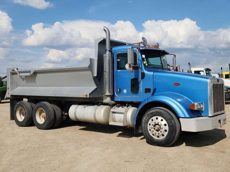 2007 Peterbilt 378 Dump Truck