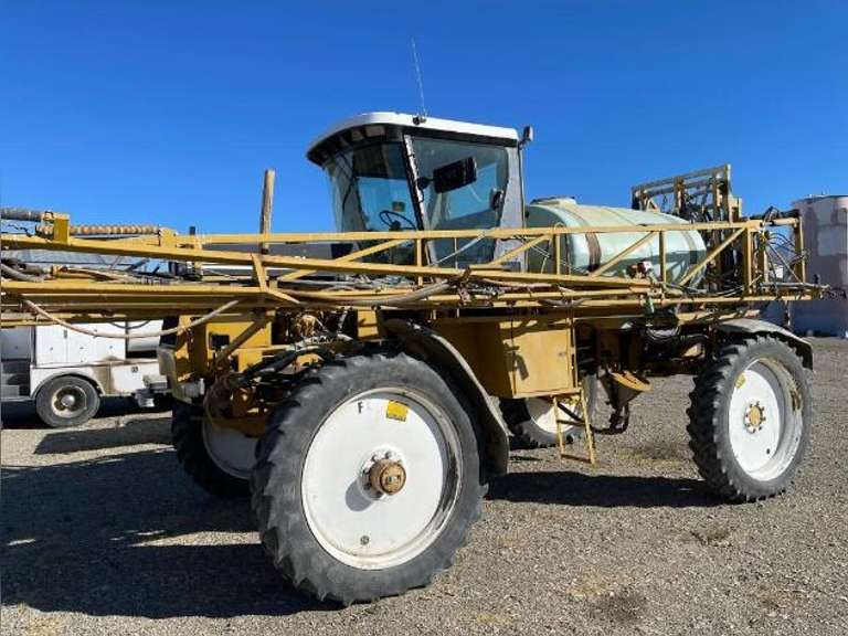 RoGator 854 4WD Self Propelled Sprayer