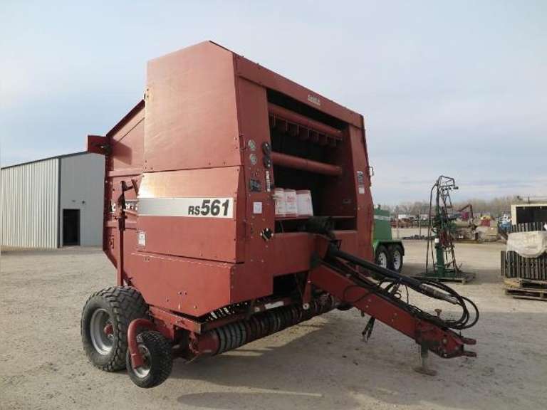Case RS 561 Round Baler - Armstrong Western LLC