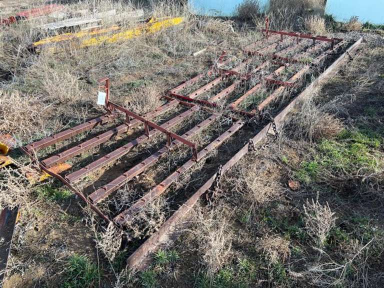 (3) 5’ Sections Of Harrow On Lead Bar