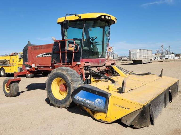 New Holland HW365 Self Propelled Windrower