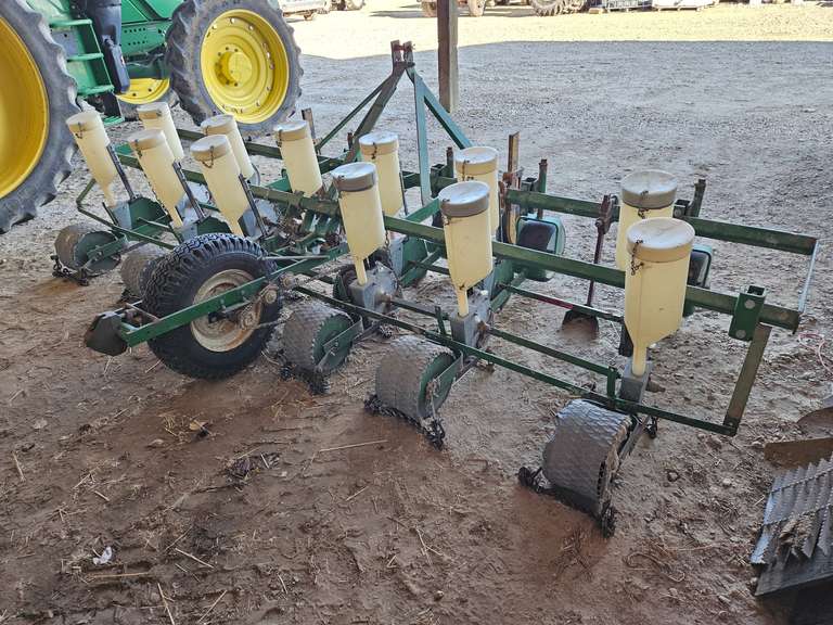 Mel Beck 6-Double Row 22" Onion Planter