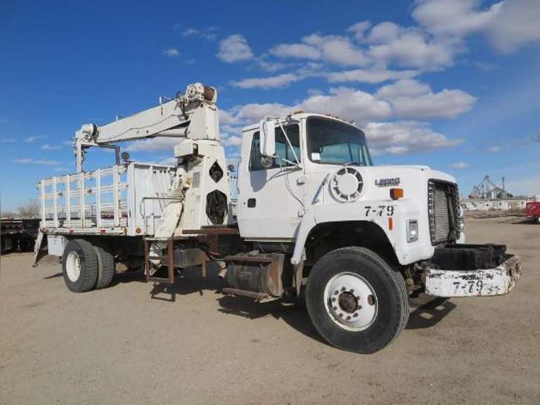 1991 Ford L8000 Diesel Engine Boom Truck