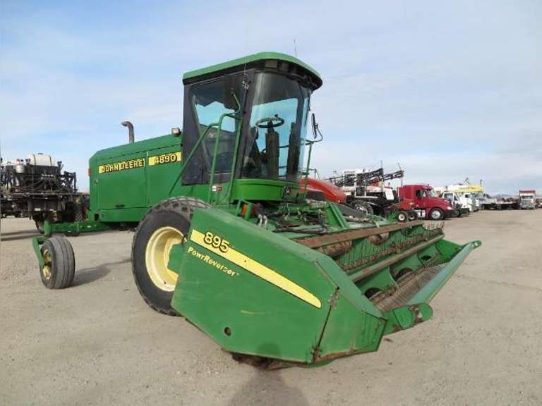 John Deere 4890 Windrower with 16' 895 PowerReverser Header