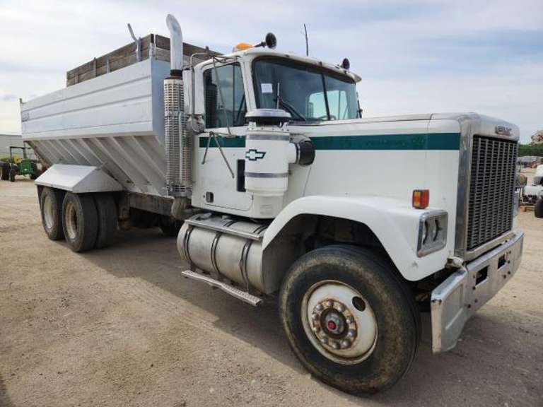 1986 Chevy with Self Unloading Bed